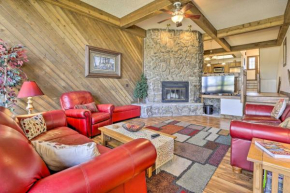 2 Mi to Keystone Resort Dillon Condo with Deck!